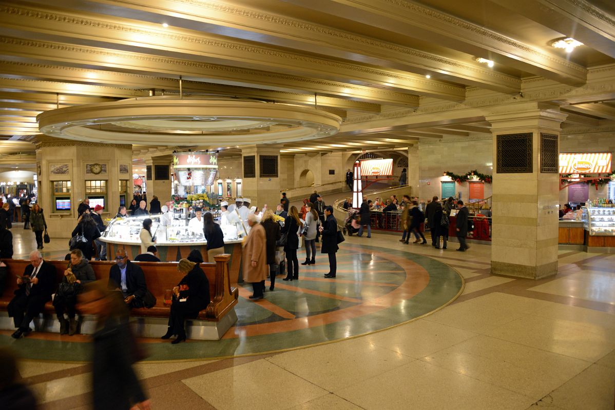14 The Dining Concourse On The Lower Level In New York City Grand Central Terminal